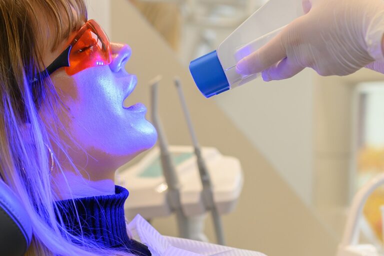 Weiss32_Bleaching_1920x706px Zahnbleaching Stuttgart WEISS32 Degerloch