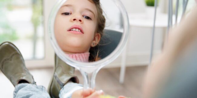 Sanfte Zahnpflege für unsere kleinen Patienten Damit Karies keine Chance hat blog weiss32 Sanfte Zahnpflege für unsere kleinen Patienten: Damit Karies keine Chance hat Zahnarzt Stuttgart WEISS32